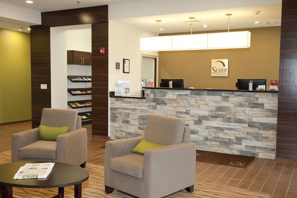 Sleep Inn & Suites Belmont - St. Clairsville Eksteriør billede