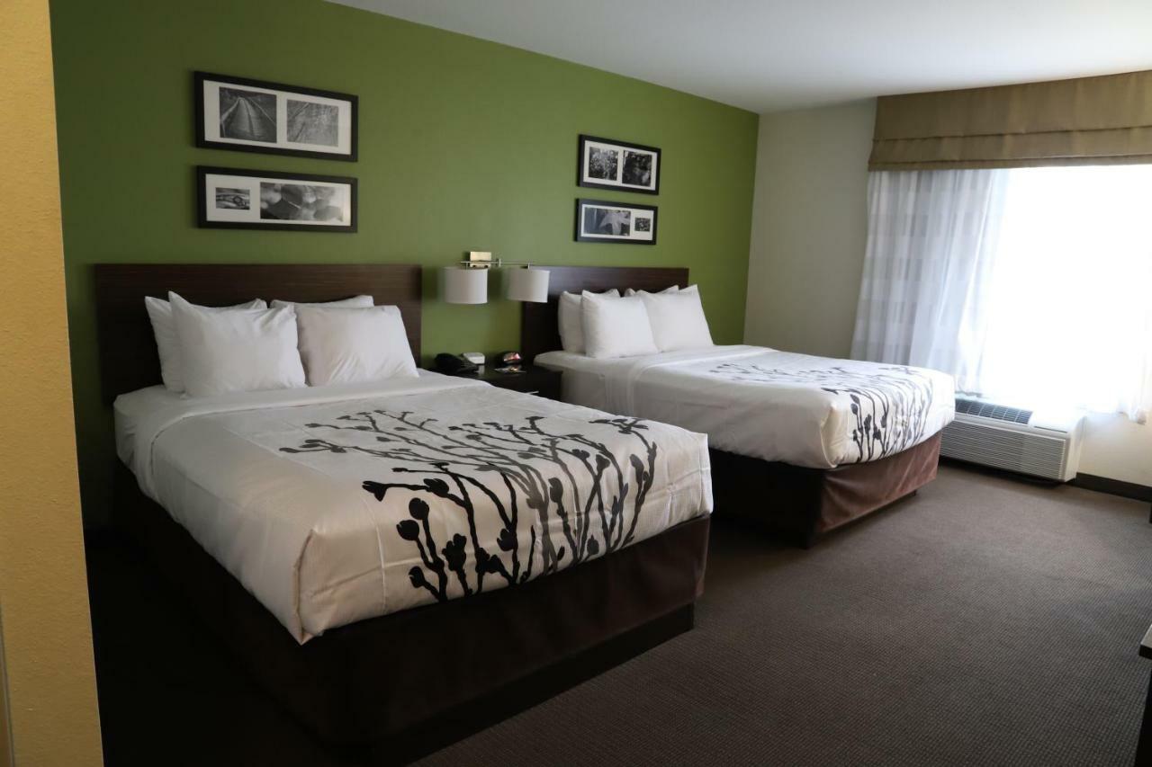 Sleep Inn & Suites Belmont - St. Clairsville Eksteriør billede