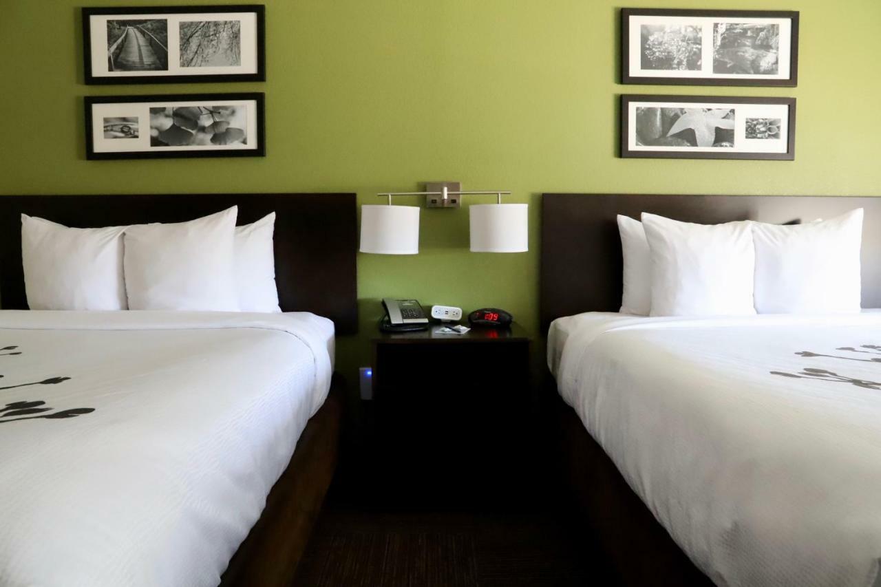 Sleep Inn & Suites Belmont - St. Clairsville Eksteriør billede